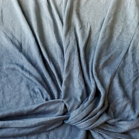 NWT Kori America Cold Shoulder Ombre Top Sz Sm - Picture 2 of 5